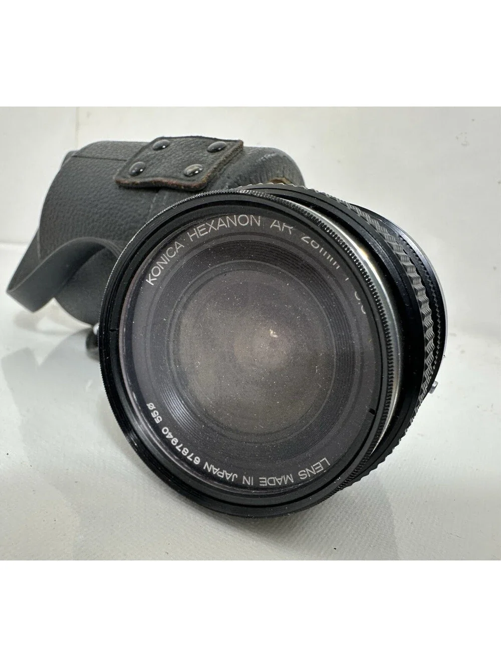 Konica Hexanon AR 28mm f3.5 Wide Angle Manual Focus Lens w/ Vintage Case
